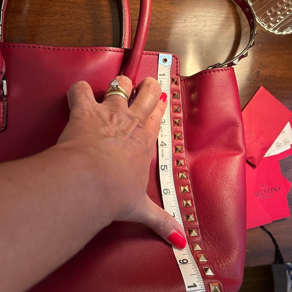 Authentic Valentino Tote - Picture 8 of 11